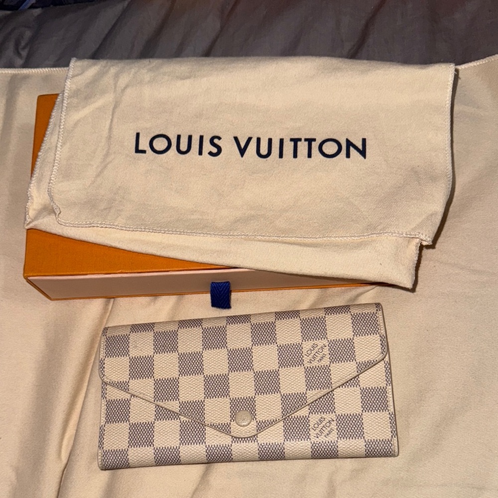 Louis Vuitton Damier Azur Wallet
